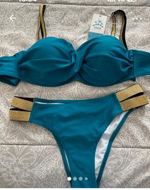 Costume due pezzi