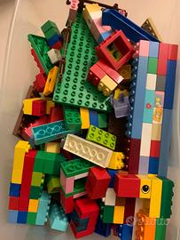 Lego dublo treno fattoria e altro