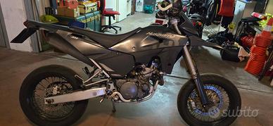 Husqvarna SM 610 Nera