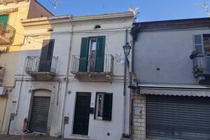 Casa indipendente a Fossacesia, via Roma, 3 locali