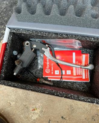 Pompa freno discacciati