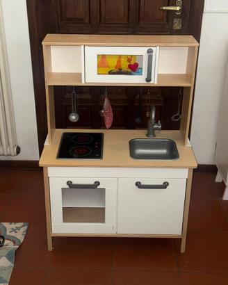 Cicina giocattolo