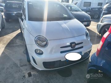 Abarth 500 1.4 Turbo T-Jet Custom