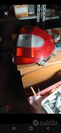 Faro posteriore destro Chrysler Voyager 2006