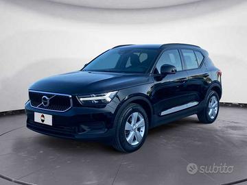 VOLVO XC40 1.5 t2 Momentum Core AuTo