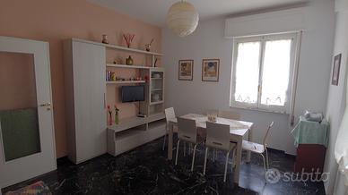 Spotorno app 5 posti con giardino a 300mt dal mare