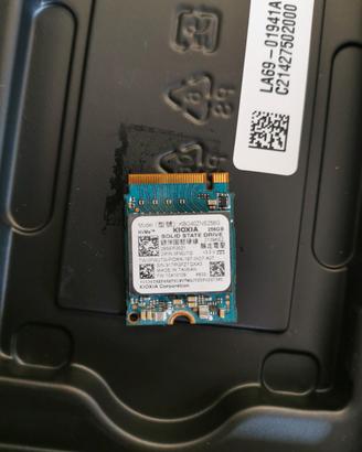 solid state hard disk 256 Kioxia 
