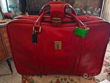Valigia in pelle rossa anni ’60–’70