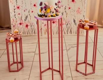 Tavolini in ferro rosa esagonali