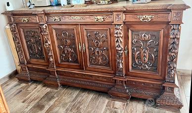 Buffet Credenza neorinascimentale fine 800 in noce