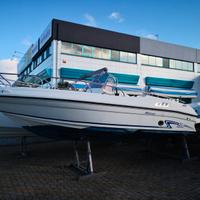 Rancraft Millenium 19.20 con Mercuiser MCM 4.3L