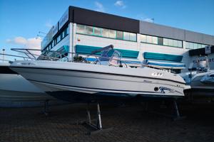 Rancraft Millenium 19.20 con Mercuiser MCM 4.3L