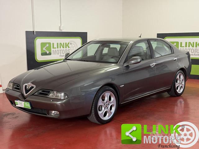 Alfa Romeo 166