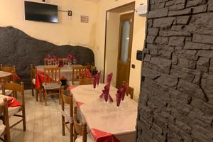 Locale Bar r Locale Trattoria