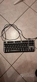 Tastiera meccanica RGB trust