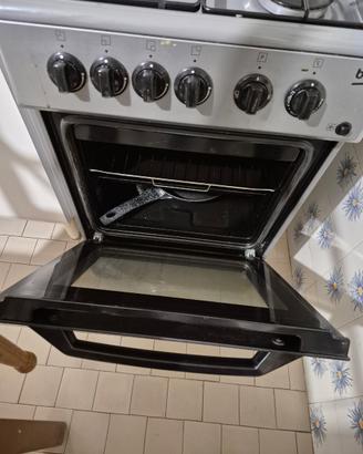 Cucina a gas Beko