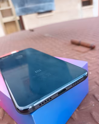 Xiaomi MI 8
