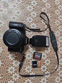 Canon ef-M a pellicola + obiettivo 35-80 + flash