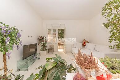 QUADRILOCALE CON AMPIO TERRAZZO A BALDUINA