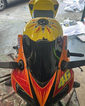 Cbr 1000rr firblade sc57 2006 repsol