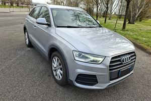 Audi Q3 2.0 TDI 120cv Xeno led navi PDC cruise