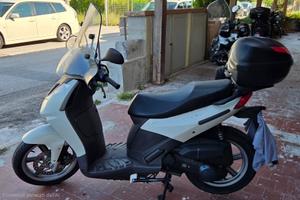 Aprilia Sport City 200