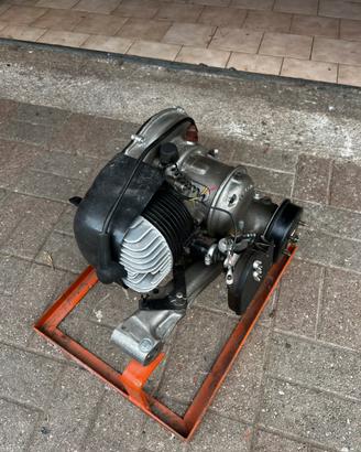 Motore vespa farobasso