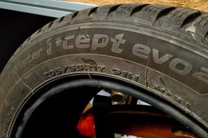 gomme invernali 205 55 17