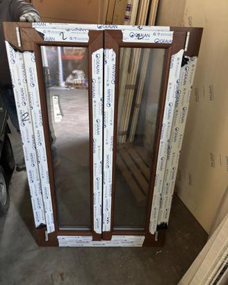 Finestra PVC GEALAN Effetto Noce Scuro