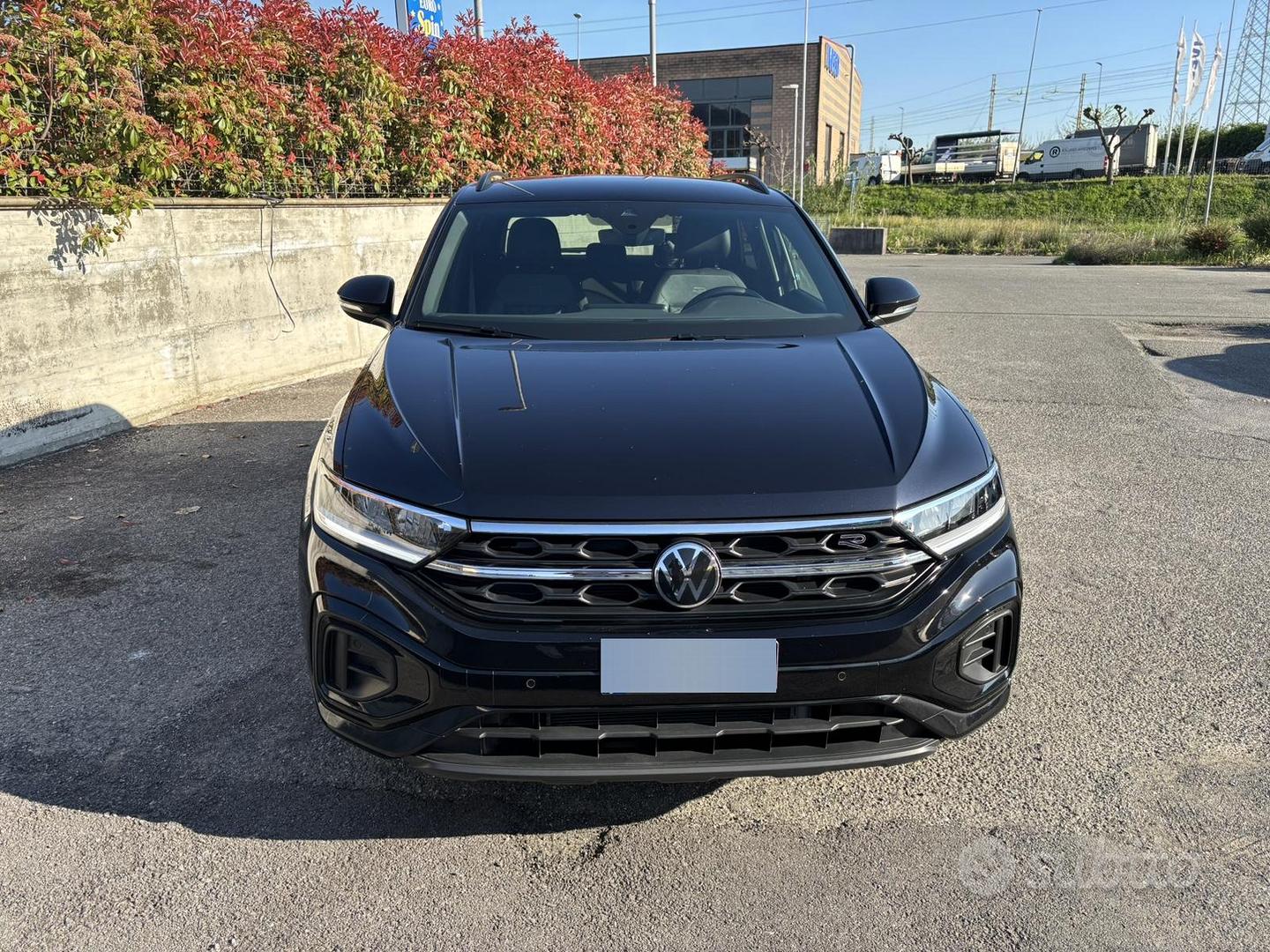 Volkswagen T-Roc 2024 photo 2