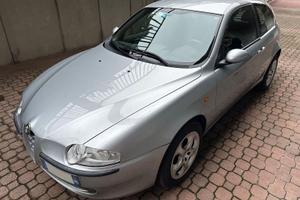Alfa Romeo 147 1.6 benz NEOPATENTATI 105CV