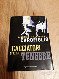 "Cacciatori nelle tenebre" copia firmata