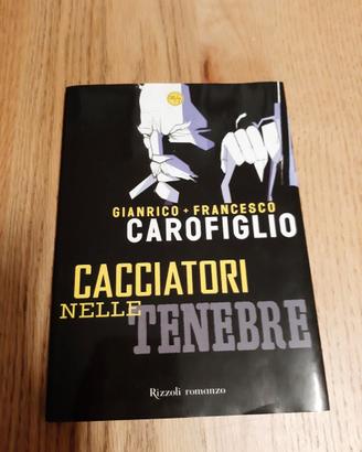 "Cacciatori nelle tenebre" copia firmata
