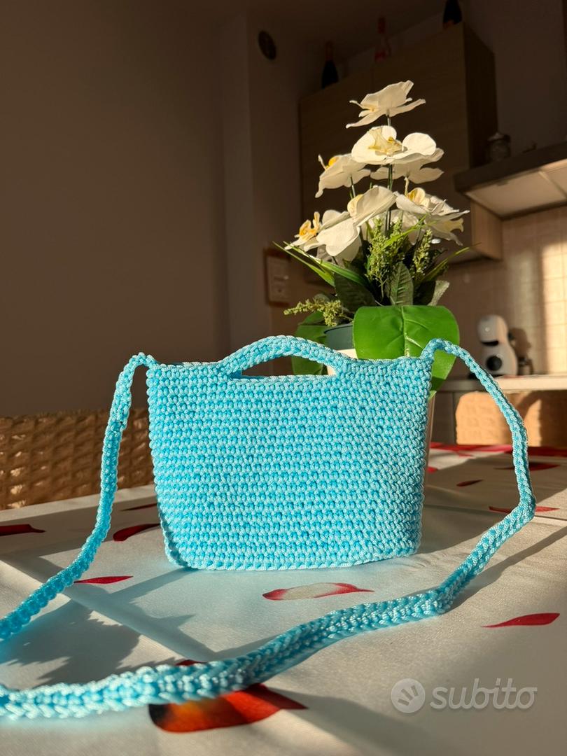 Borsetta azzurra