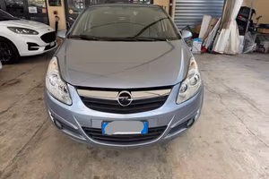 Opel Corsa 2010 1.3 75 5pt Targhe nuove