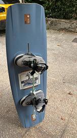tavola wakeboard 138 Liquid Force attacchi scarpa