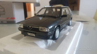 Alfa Romeo 33 Sport W 1/18 grigio met. Laudoracing