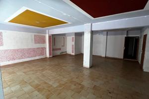 Locale commerciale destinazione d'uso C3