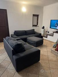 Divani + puff poggiapiedi