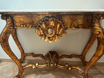 Consolle in foglia  oro