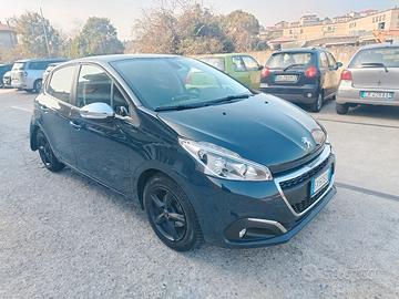 peugeot 208 1 2 benzina 2019 38.000km