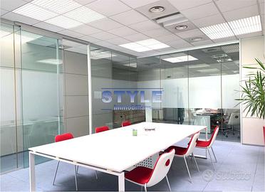 SIGNORILE UFFICIO COMPLETAMENTE ARREDATO