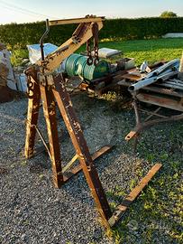 Forca a compasso per bancali