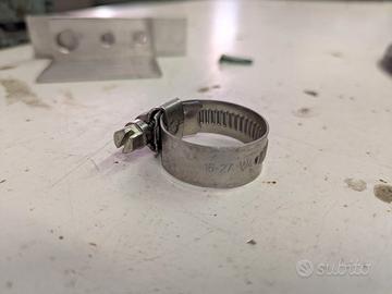 Fascette stringitubo in acciaio inox 16-27 W4 30