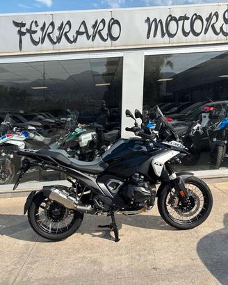 Bmw R 1300 GS Triple Black 2026 / CAMBIO ASA SOLO 