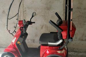 Scooter mobitlita' elettrico