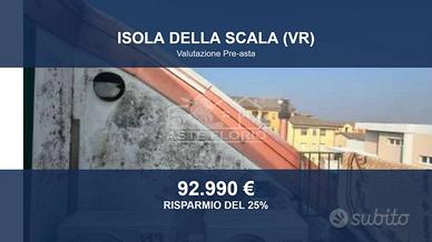 Immobile in asta di 104 m² con box auto a Isolabon