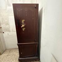 Cassaforte a due corpi Enrico Fumeo Milano