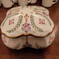 Scatola porta bon bon in porcellana vintage