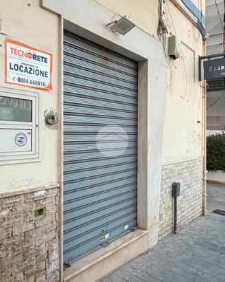 NEGOZIO A MANFREDONIA